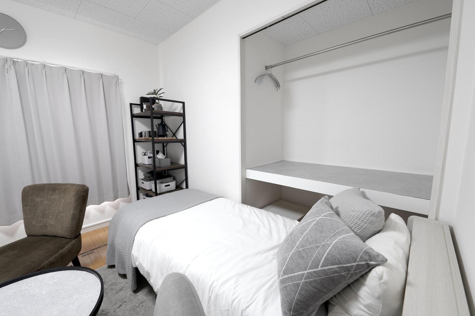Appartement Close To Shinjuku!twin Beds,projector,appliances!