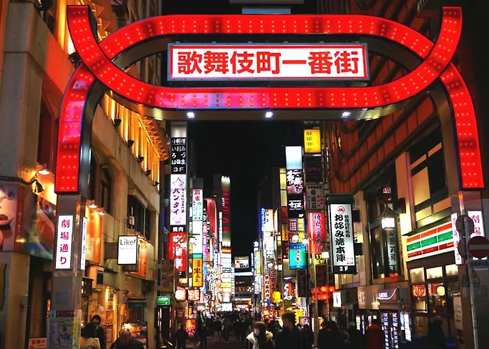 Close To Shinjuku!Twin Beds,Projector,Appliances!